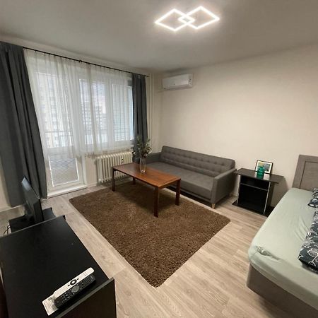 Apartman Sabo Komenskeho Kosice Exterior photo