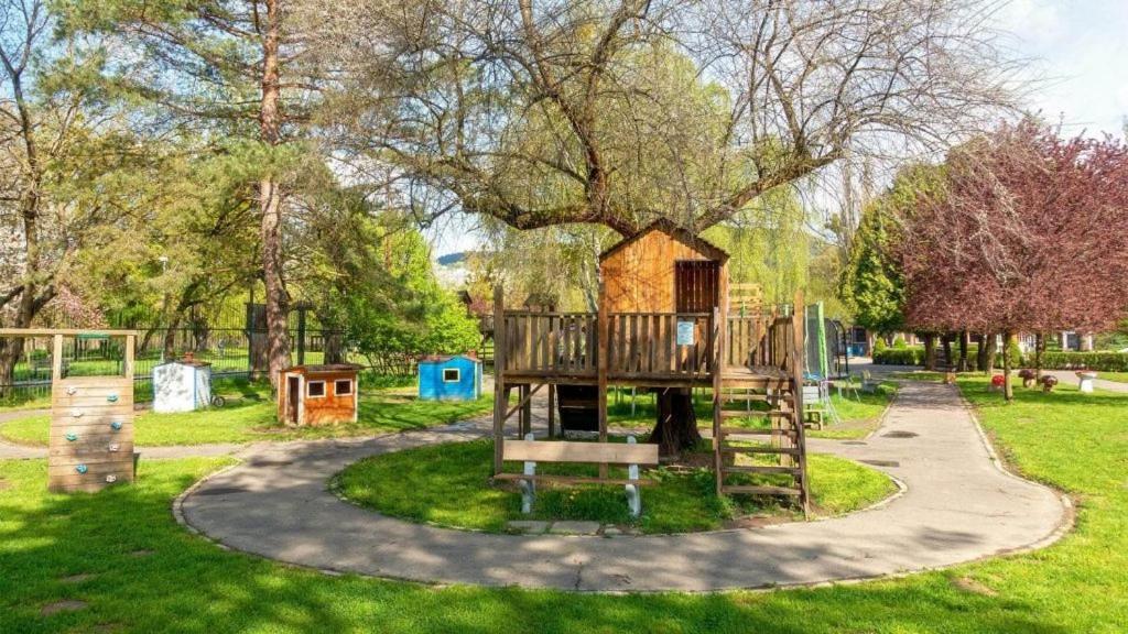 Apartman Sabo Komenskeho Kosice Exterior photo