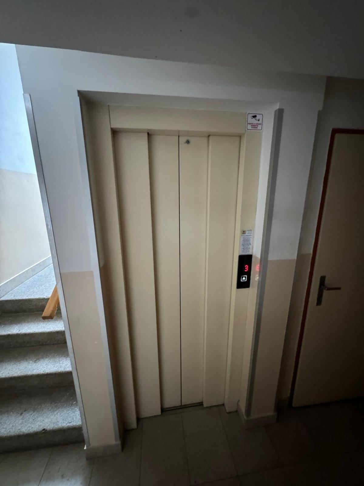 Apartman Sabo Komenskeho Kosice Exterior photo